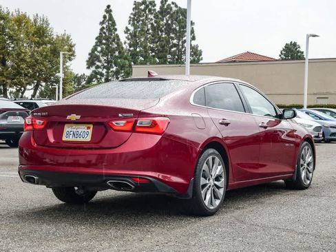 Used 2018 Chevrolet Malibu Premier w/ Premier Sun and Wheel Package FWD image 9