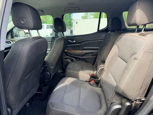Used 2020 GMC Acadia SLE w/ Driver Convenience Package FWD image 25
