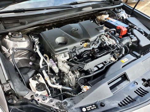 Used 2019 Toyota Camry LE FWD image 56