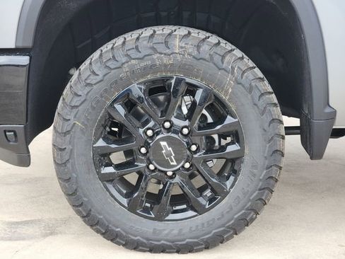 New 2026 Chevrolet Silverado 2500 LT w/ Trail Boss Package image 7