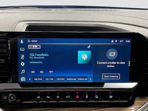 Used 2025 Chevrolet Silverado 1500 RST AWD/4WD image 15