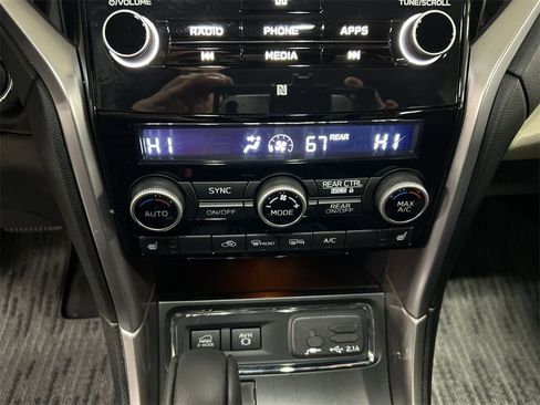 Certified 2022 Subaru Ascent Premium w/ Convenience Package image 21