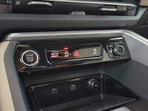New 2026 Audi Q5 Premium Plus AWD/4WD image 25