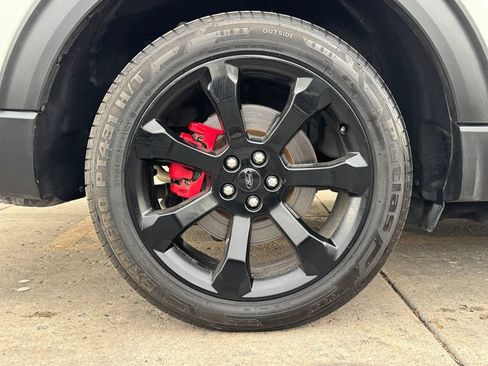 Used 2022 Ford Explorer ST w/ Equipment Group 401A AWD/4WD image 11