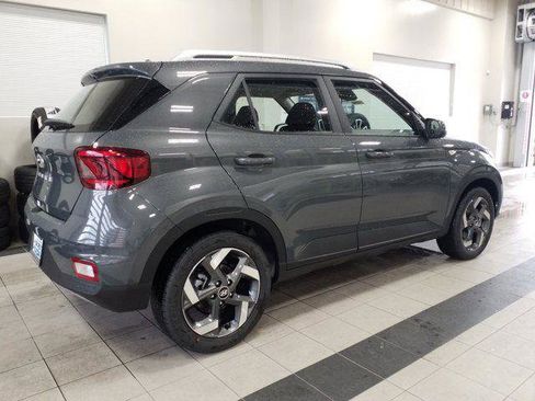 New 2026 Hyundai Venue SEL image 20