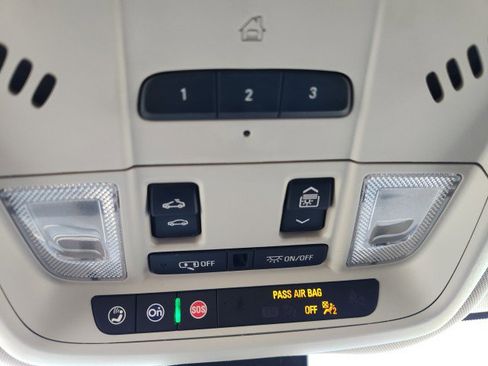 Used 2023 GMC Terrain Denali image 55