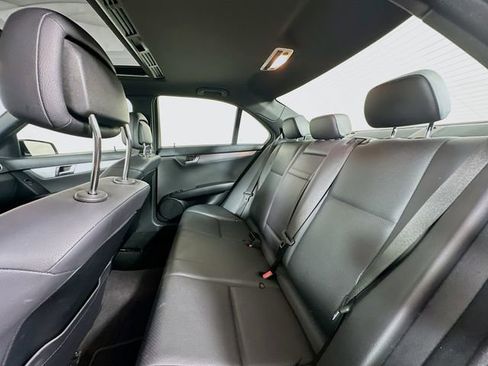 Used 2014 Mercedes-Benz C 300 4MATIC Sedan image 33