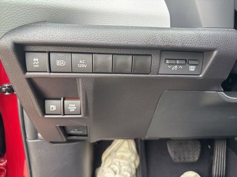 Used 2025 Toyota Sienna XSE w/ XSE Plus Package AWD/4WD image 23