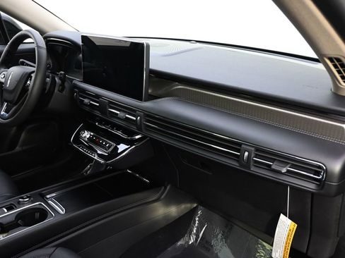 New 2026 Lincoln Corsair Reserve w/ Jet Appearance Package image 15