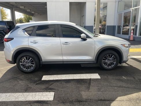 Used 2019 MAZDA CX-5 Touring image 9
