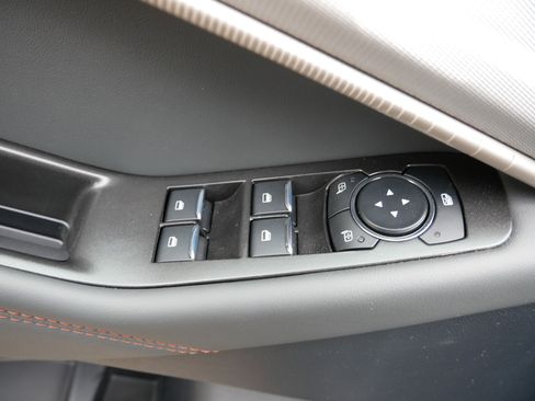 Used 2026 Ford Explorer Active AWD/4WD image 20