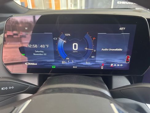 New 2026 Chevrolet Equinox EV LT image 21