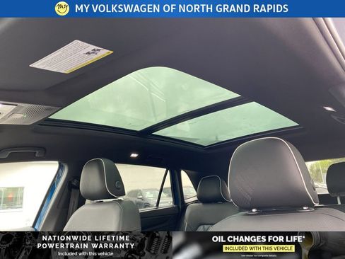 New 2026 Volkswagen Atlas Cross Sport SEL Premium R-Line AWD/4WD image 17