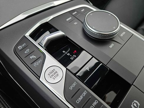 Used 2023 BMW 230i xDrive Coupe w/ Premium Package image 31