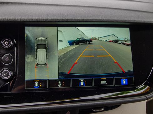 Used 2023 Buick Envision Avenir FWD image 16