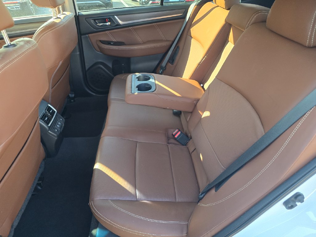 Used 2019 Subaru Outback 2.5i Touring w/ Popular Package #3A AWD/4WD image 33