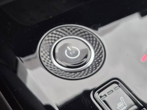 New 2026 Kia Niro Wind FWD image 23