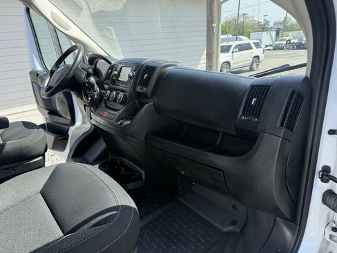 Used 2021 RAM ProMaster 2500 image 8