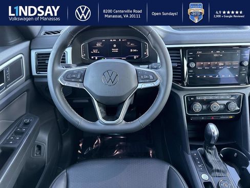 Used 2022 Volkswagen Atlas Cross Sport SE w/ Black Wheel Package image 12