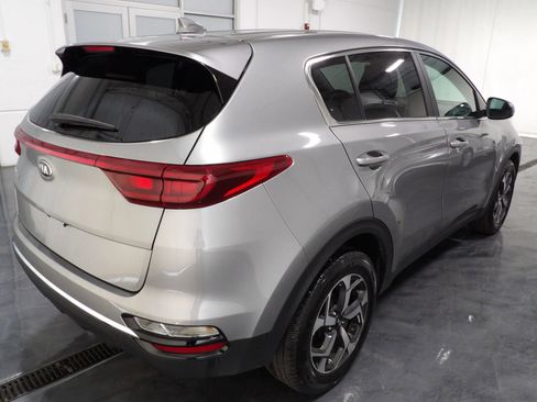 Used 2022 Kia Sportage LX FWD image 4