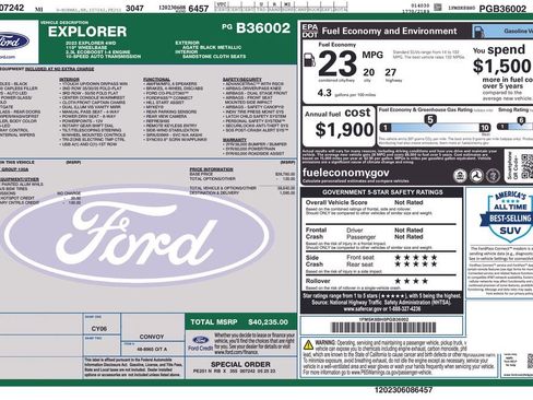 Used 2023 Ford Explorer XLT image 31