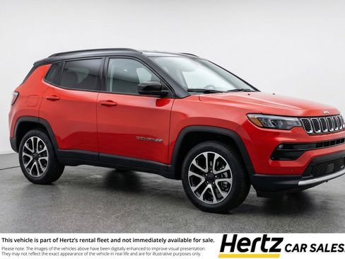 Used 2025 Jeep Compass Trailhawk AWD/4WD image 1