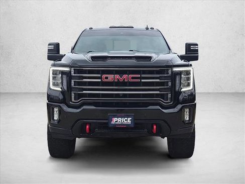 Used 2022 GMC Sierra 2500 AT4 w/ AT4 Premium Plus Package AWD/4WD image 2