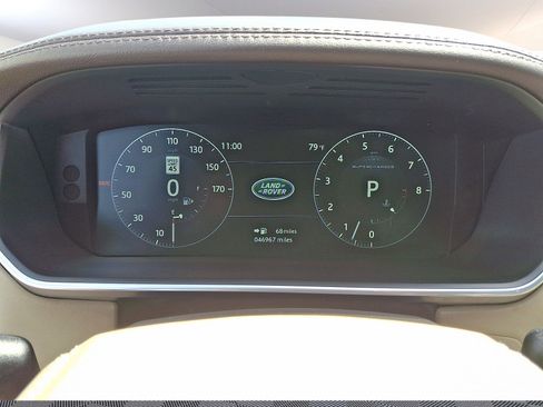 Used 2017 Land Rover Range Rover Supercharged AWD/4WD image 8