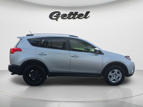 Used 2014 Toyota RAV4 LE image 3