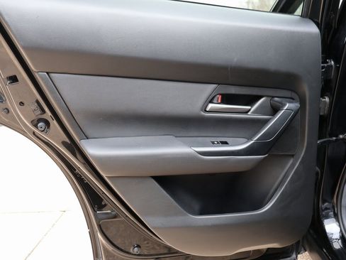 Used 2024 MAZDA CX-50 AWD 2.5 S w/ Preferred Package image 18