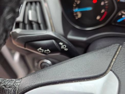 Used 2014 Ford Escape Titanium FWD image 23