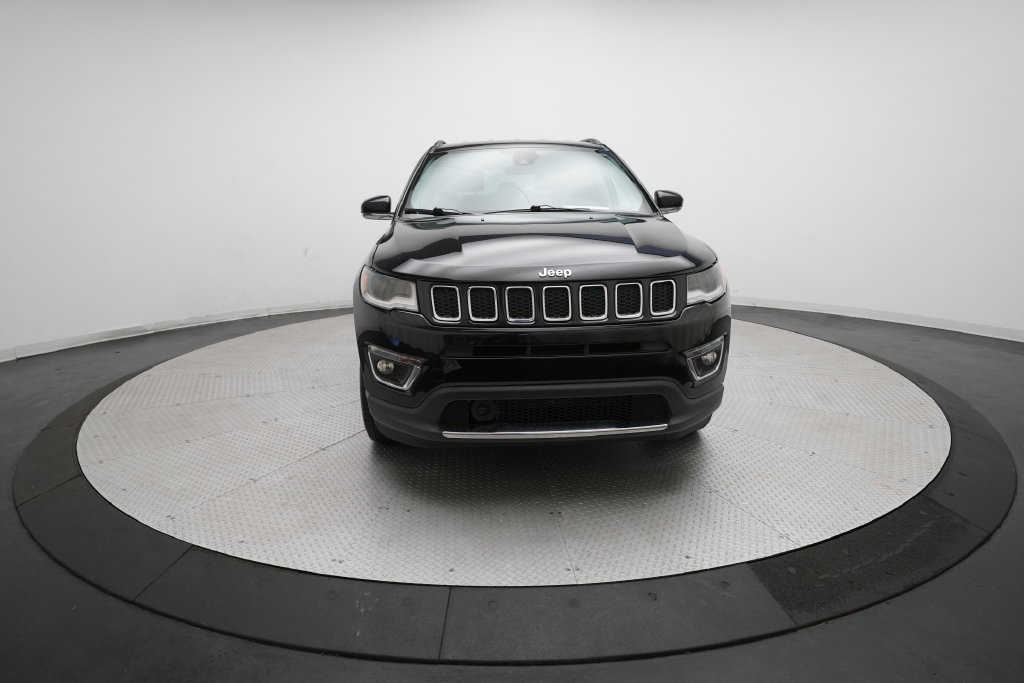 Used 2018 Jeep Compass Limited w/ Navigation Group AWD/4WD image 11