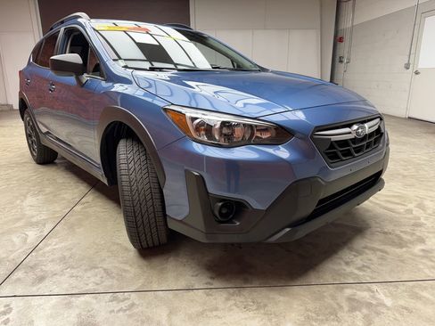 Used 2023 Subaru Crosstrek 2.0i image 6