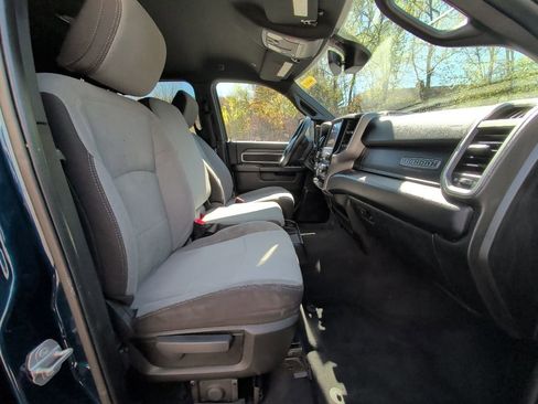 Used 2024 RAM 2500 Big Horn AWD/4WD image 14