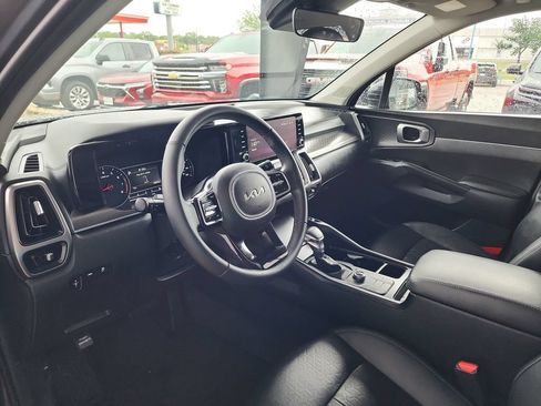 Used 2023 Kia Sorento S w/ Panoramic Sunroof Package FWD image 15