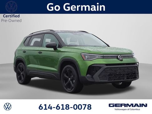 Certified 2025 Volkswagen Taos SE AWD/4WD image 4