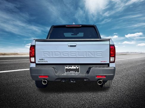 Certified 2025 Honda Ridgeline Sport image 25