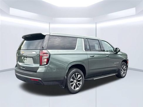 Used 2024 Chevrolet Suburban LS w/ Driver Alert Package AWD/4WD image 12