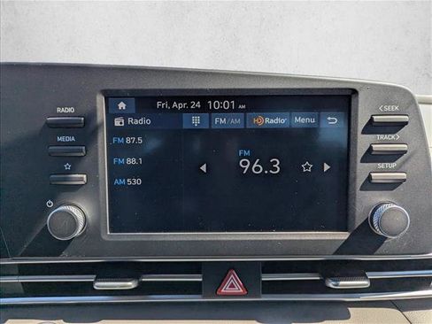 New 2026 Hyundai Elantra Sport FWD image 17