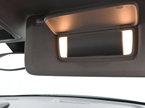 Used 2025 Chevrolet TrailBlazer LT w/ Convenience Package FWD image 30