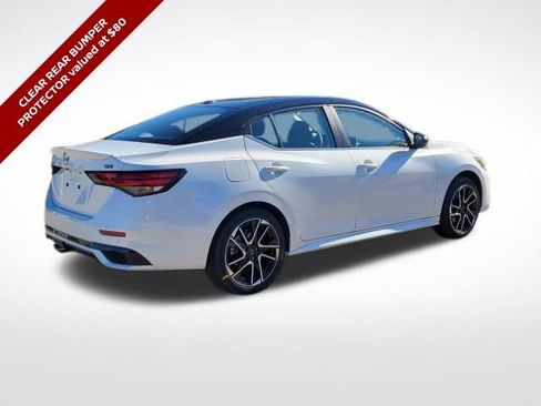 New 2025 Nissan Sentra SR image 5