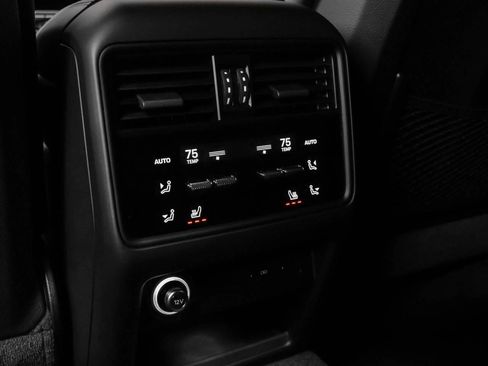 New 2025 Porsche Cayenne S image 88