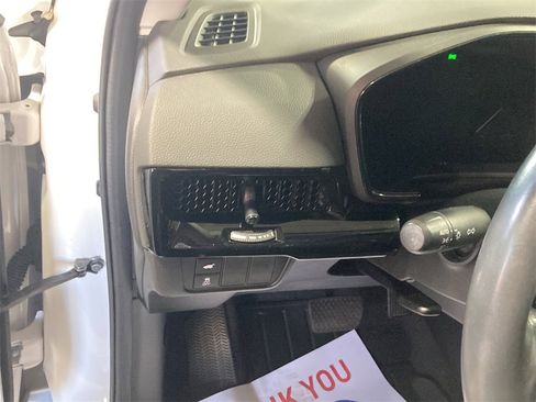 Used 2023 Honda CR-V EX-L image 20