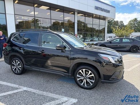 Used 2023 Subaru Forester Limited image 11