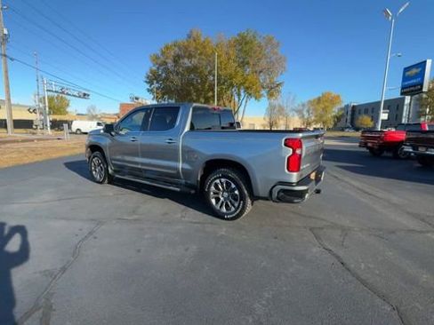 Used 2024 Chevrolet Silverado 1500 High Country w/ Technology Package image 6