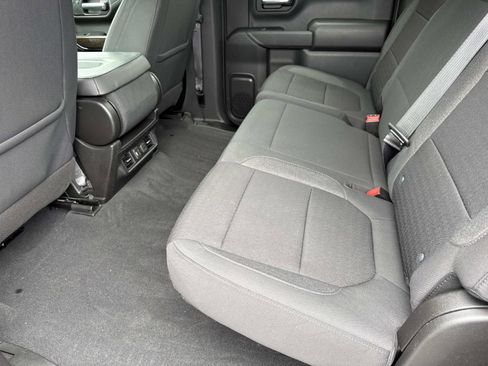 Used 2021 Chevrolet Silverado 1500 LT AWD/4WD image 10