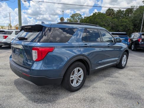 Used 2020 Ford Explorer XLT w/ Equipment Group 202A RWD image 4