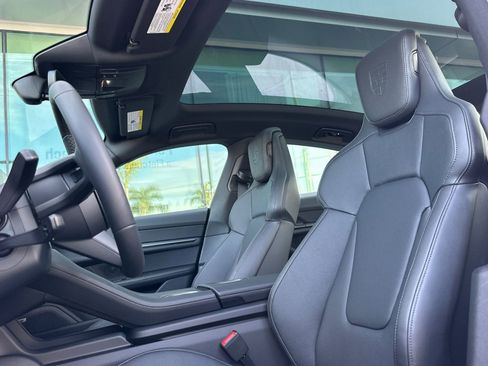 New 2026 Porsche Taycan 4S AWD/4WD image 5