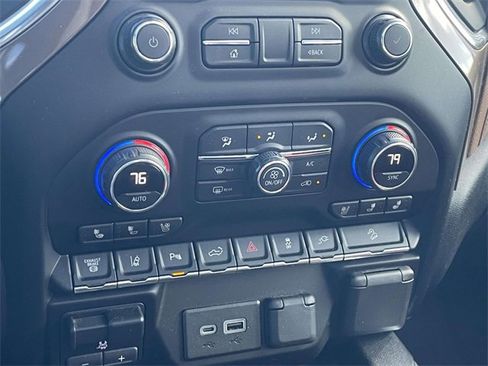 Used 2020 Chevrolet Silverado 2500 High Country w/ Z71 Off-Road Package image 22