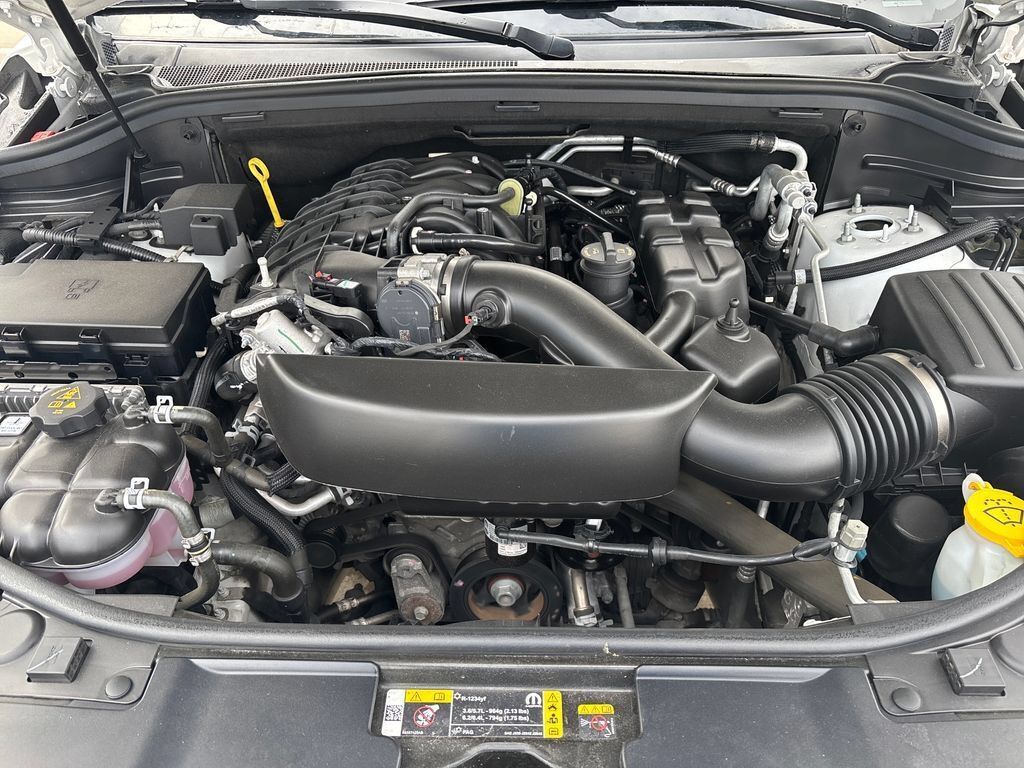 Used 2022 Dodge Durango GT AWD/4WD image 22